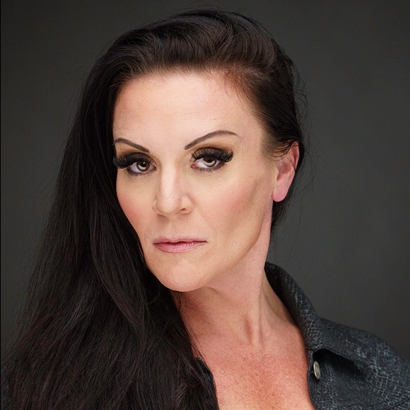 Meet your Posher, Lori - Picture 1 of 1